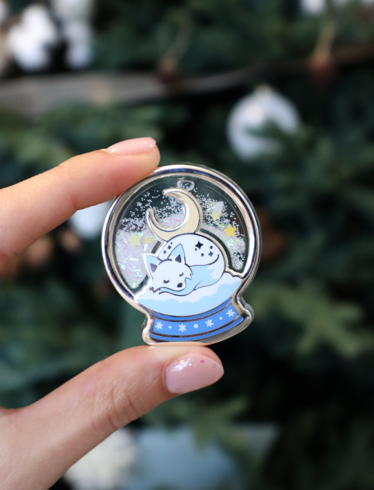 Winter Lullaby Shaker Pin