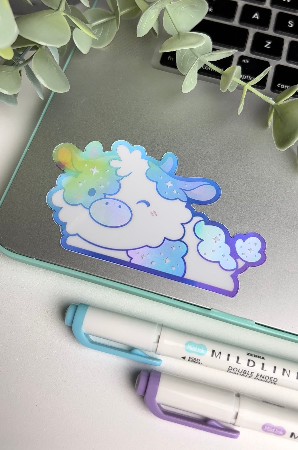 Cloud Cow Holographic Peeker